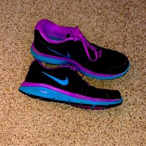 Nike Dual Fusion Shoes